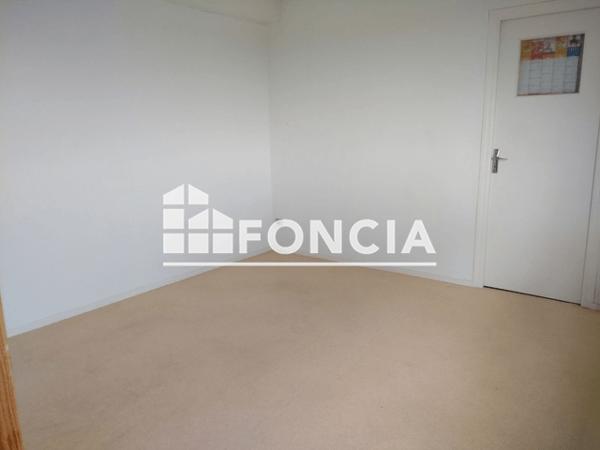 Location Studio 23.29 m² - 11 RUE RATIER Lorient 56100