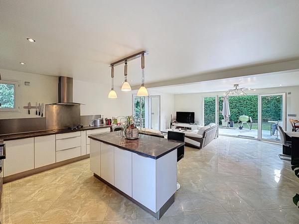 Maison à vendre 5 pièces VETRAZ MONTHOUX (74) 544000€