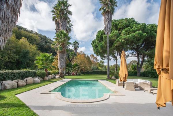 Maison de caractère avec Jardin et Piscine