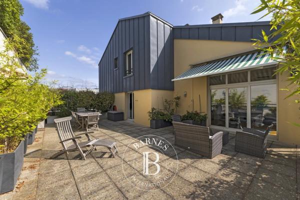 Courbevoie, Appartement 4 Chambres -  165 m² à vendre