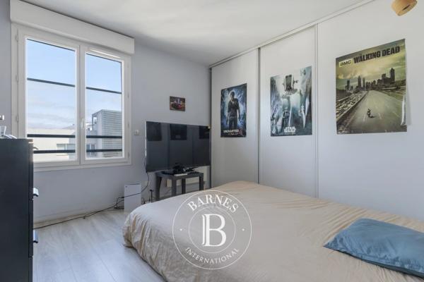 Courbevoie, Appartement 4 Chambres -  165 m² à vendre