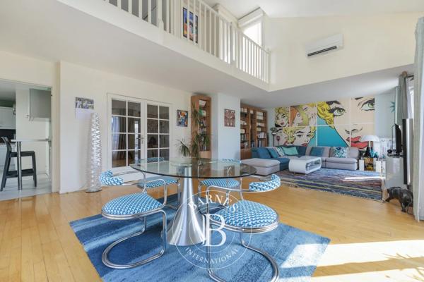 Courbevoie, Appartement 4 Chambres -  165 m² à vendre