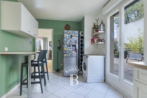 Courbevoie, Appartement 4 Chambres -  165 m² à vendre