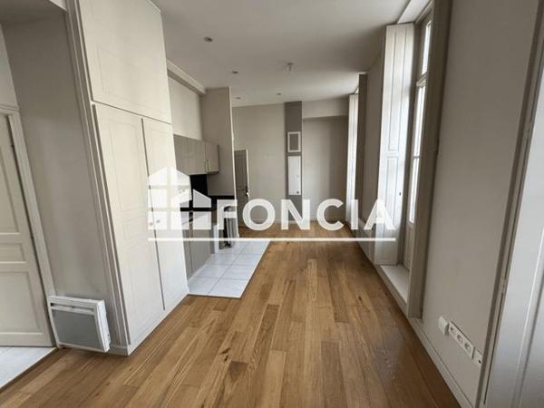 Location Studio 27.9 m² - 1 PLACE SEBASTOPOL Lille 59000