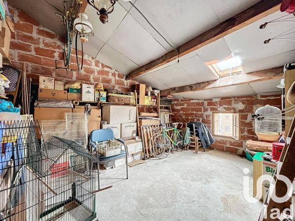 Maison de village 6 pièces de 97 m² à Courthézon (84350)