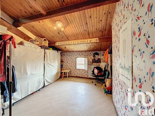 Maison de village 6 pièces de 97 m² à Courthézon (84350)