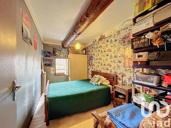 Maison de village 6 pièces de 97 m² à Courthézon (84350)