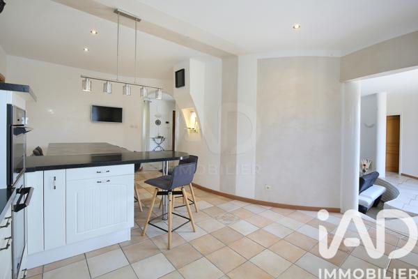 Maison à vendre 4 pièces 154 m² Gratentour