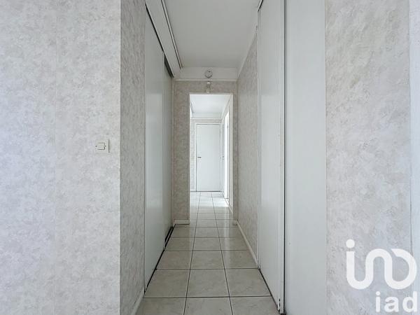 Appartement 4 pièces de 67 m² à Orly (94310)