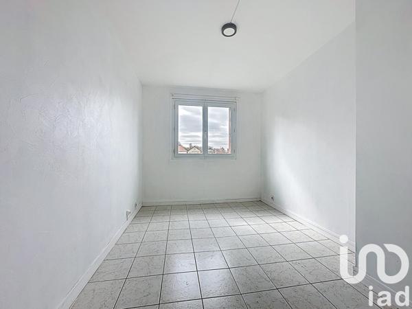 Appartement 4 pièces de 67 m² à Orly (94310)