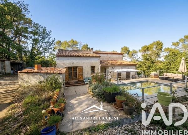 Maison à vendre 6 pièces 145 m² Tourves