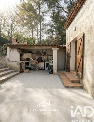 Maison à vendre 6 pièces 145 m² Tourves