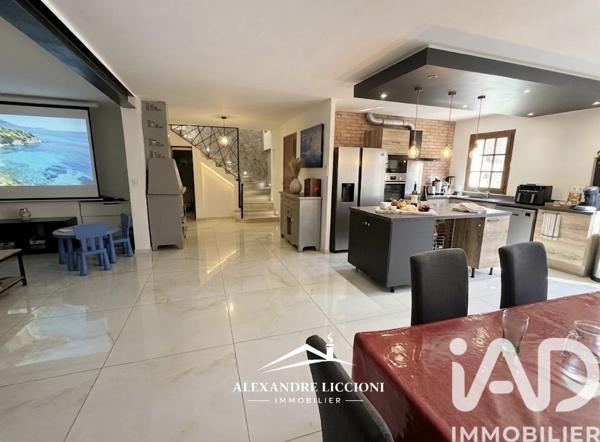 Maison à vendre 6 pièces 145 m² Tourves