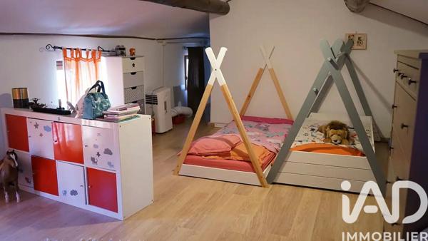 Maison à vendre 8 pièces 236 m² Rochefort-du-Gard