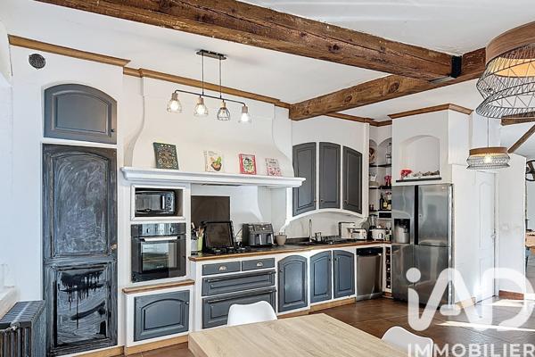 Maison à vendre 8 pièces 236 m² Rochefort-du-Gard