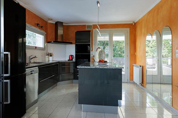 Belle Maison avec Piscine et Appartement indépendant -Secteur de Dax et St Paul les Dax