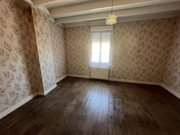 Maison à vendre |  Sauzé-Vaussais |  4 pièces | 112 m²