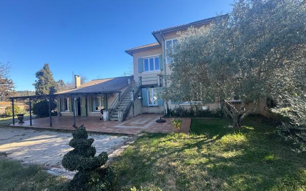 Maison à vendre    8 pièces • 240 m2 Allemagne-en-Provence