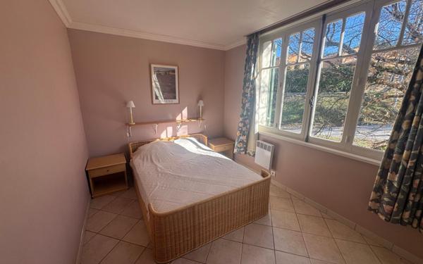 Maison à vendre    8 pièces • 240 m2 Allemagne-en-Provence