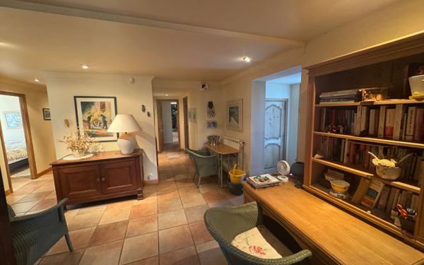 Maison à vendre    8 pièces • 240 m2 Allemagne-en-Provence