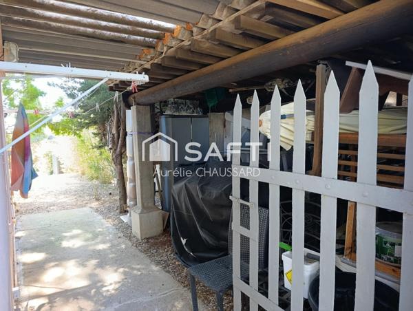 3 chambres terrasse sans vis à vis piscine garage aucun travaux