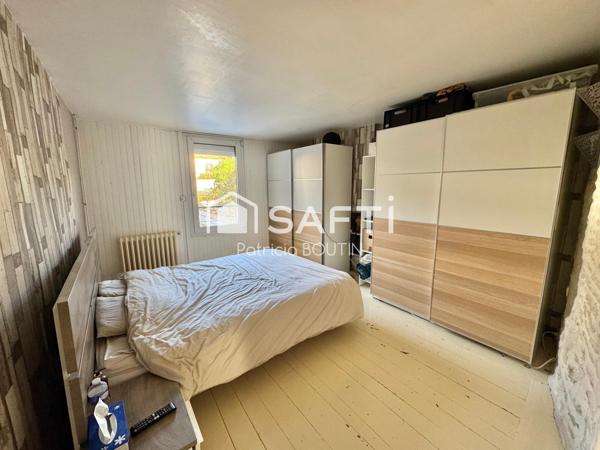 MAISON DE VILLE 3 CHAMBRES GARAGE PISCINE + LOGEMENT 2 CHAMBRES EN CENTRE VILLE !