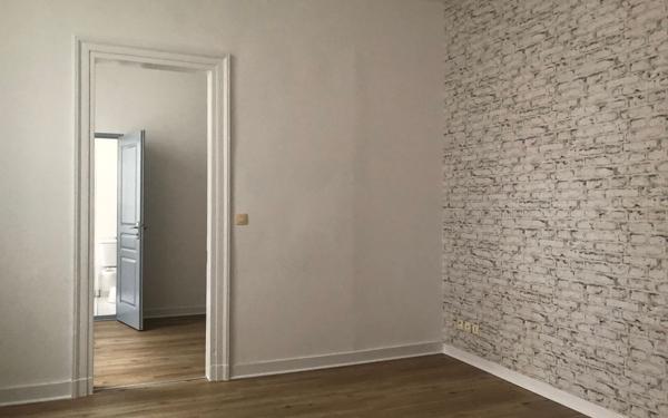 Appartement à louer    2 pièces • 35 m2 Rochefort