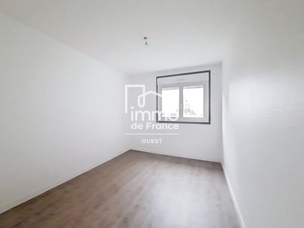 Appartement Laval 4 pièce(s) 90 m2