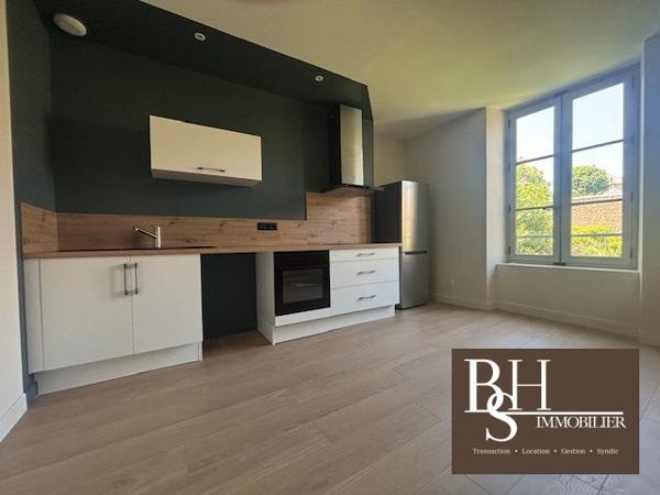 POITIERS CENTRE-VILLE, T3 RENOVE DE 60.87M²
