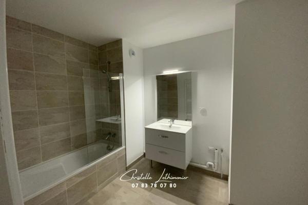 Vern sur Seiche - Appartement - 4 pièces - 93,82 m2 - Balcon de 12 m2 + 2 Parkings + Cave