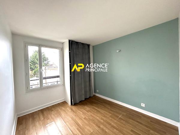 ARGENTEUIL Appartement 4 pièces 65.5 m2 €187 000 ** - Référence 4434
