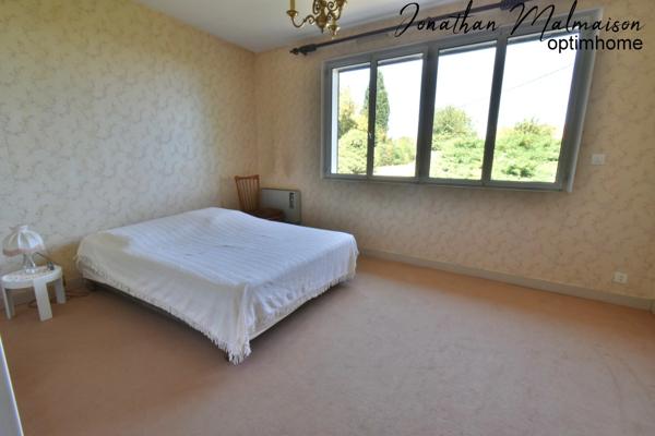 Maison familiale + terrain à bâtir – Environ 2 600 m² – Proche Le Neubourg