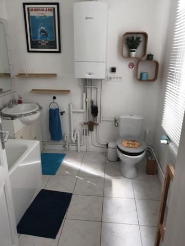 Maison
                                                                                                                                                                                                                                                                                                                        3 pièce(s)                                                                                                                                                                                                          2 chambre(s)                                                                                                                                                                                                          60  m²