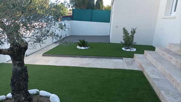 Moussan (11120) villa plain pied