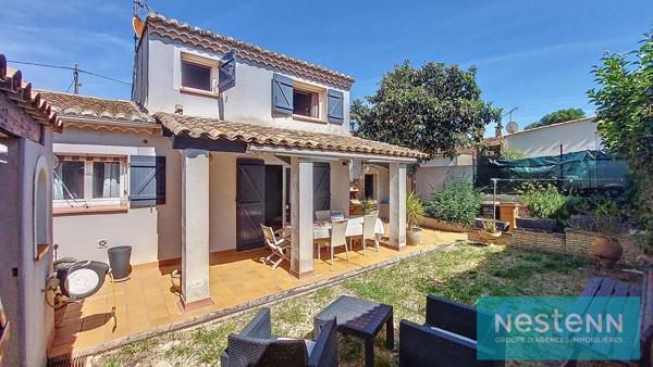 Maison Saint Mitre Les Remparts 4 pièce(s), piscine, garage, jardin et terrasse