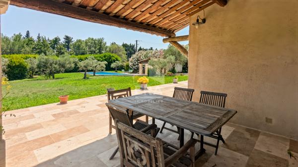 Maison Eyragues 5 pièces 125 m2