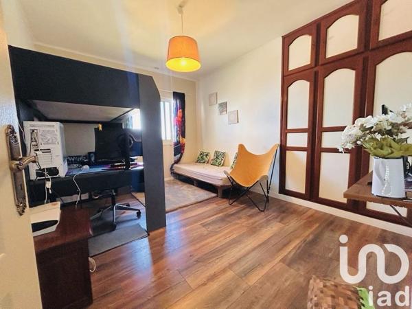 Maison à vendre 13 pièces 238 m² Le Tampon