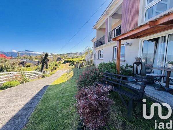 Maison à vendre 13 pièces 238 m² Le Tampon