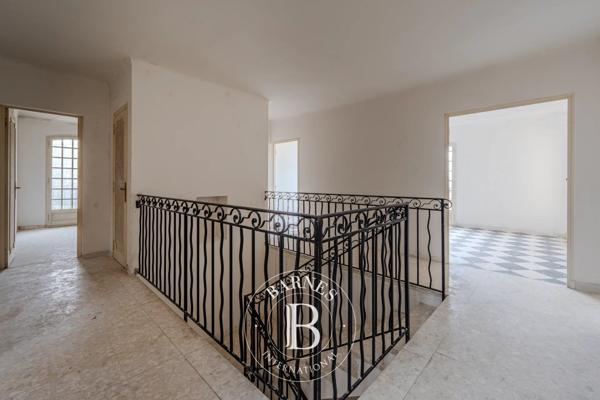 Aix-en-Provence, Maison 5 Chambres -  200 m² à vendre