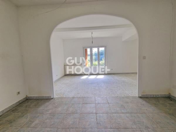 Appartement spacieux à rénover de 96 m²