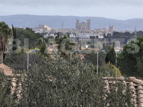 JOLI TERRAIN CONSTRUCTIBLE ET VIABILISE TRES BIEN SITUE A NARBONNE