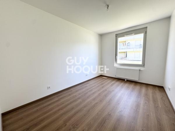 APPARTEMENT À LOUER DE 4 PIÈCES DE 81,00 M²