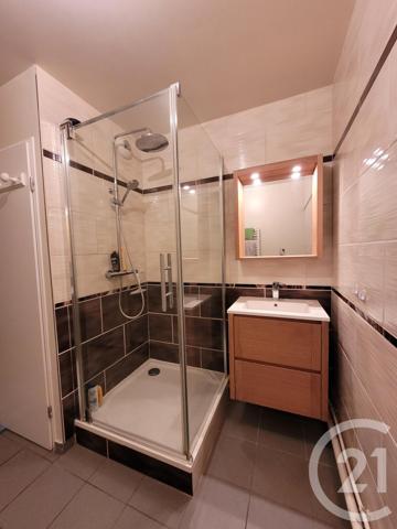 Appartement F3 à vendre  3 pièces - 68,08 m2 COMPIEGNE - 60