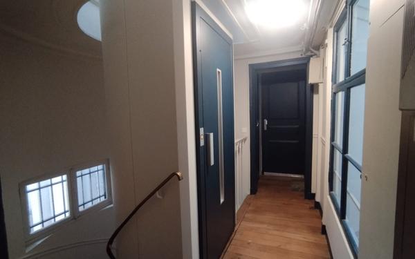 Appartement à vendre    Paris 10