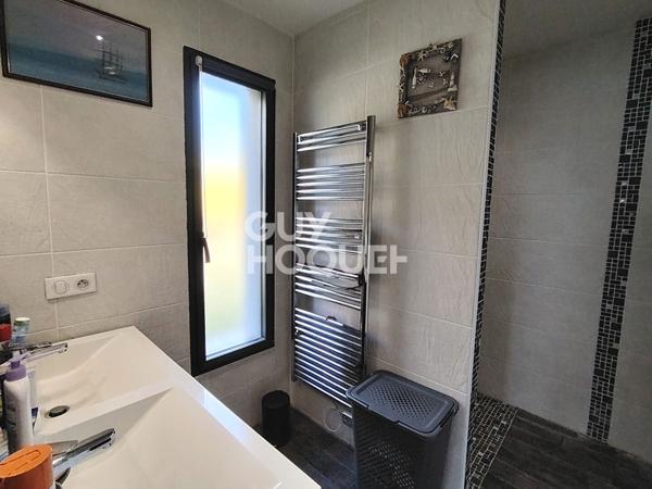 Maison Saint Martin d'Oney 5 pièce(s) 147 m2