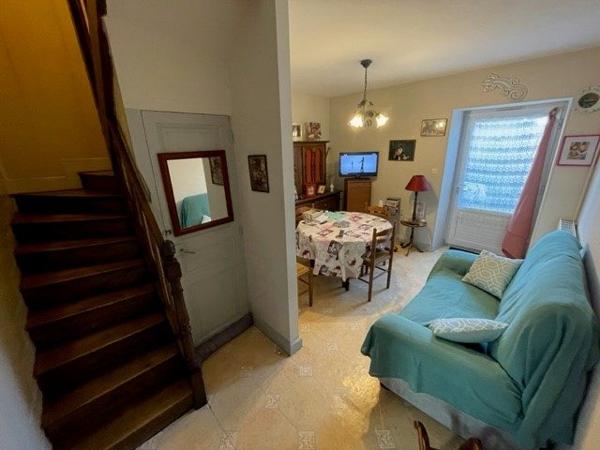 Ensemble de 2 logements T2 et T4
