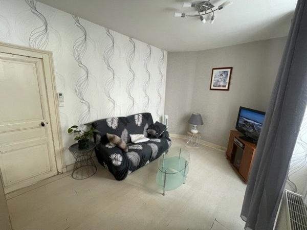 Ensemble de 2 logements T2 et T4