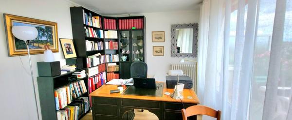 Rouen 10 mn Gare : Bel Appt 70 m² dernier étage, avec 2 terrasses (22 m²), cave et Garage ! Excellente opportunité ...