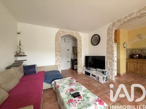 Appartement à vendre 4 pièces 72 m² Le Cannet-des-Maures