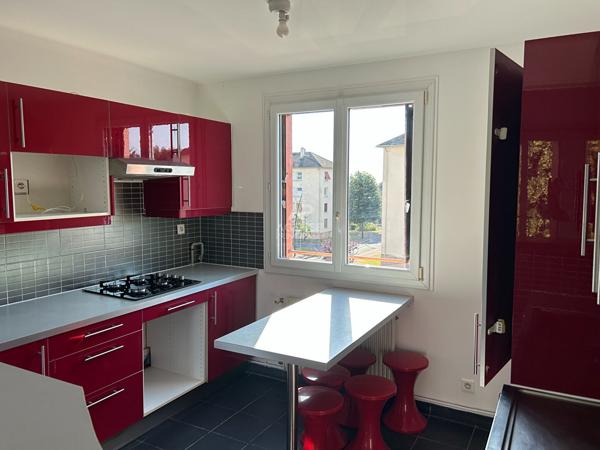 Appartement Le Mesnil Le Roi 3 pièce(s) Loyer 1 290 €/mois charges comprises **  - Référence  4734
